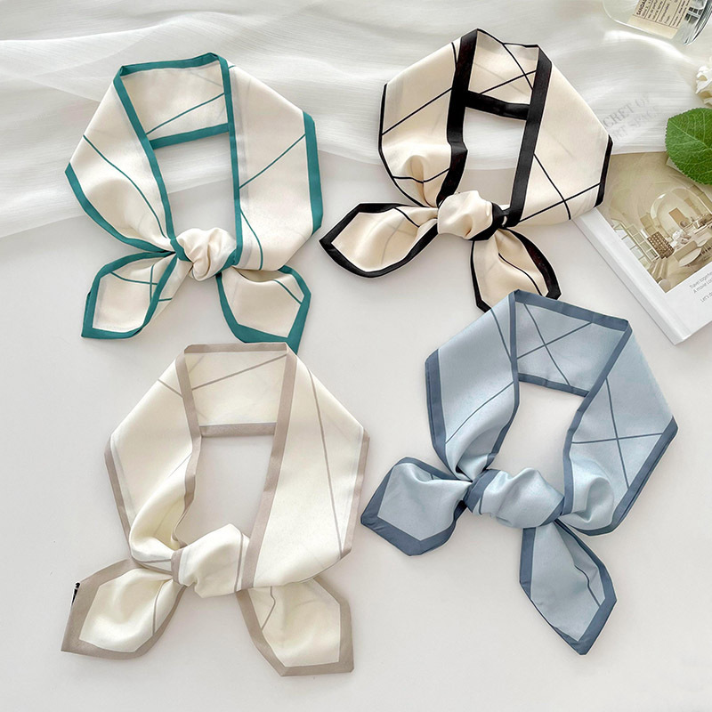 Versatile silk scarf, thin, lo - Silk Tie Woven recension och pris
