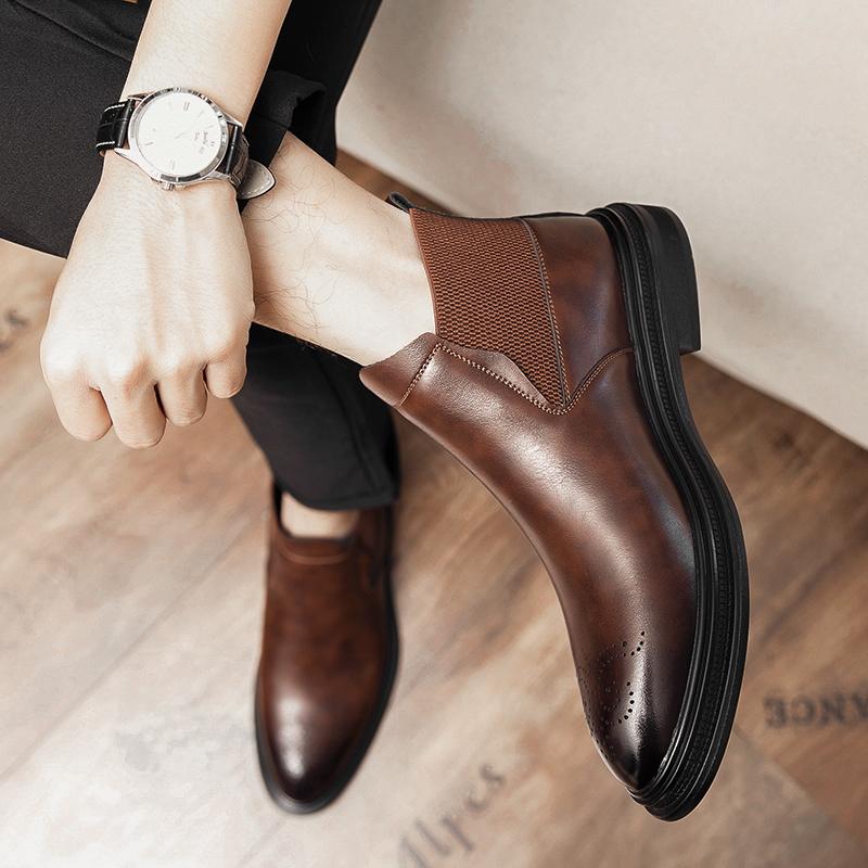 High-top leather shoes are ver - Mens Formal recension och pris