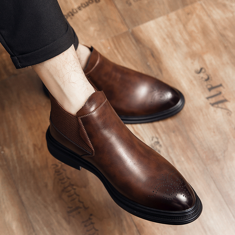High-top leather shoes are ver - Mens Formal recension och pris