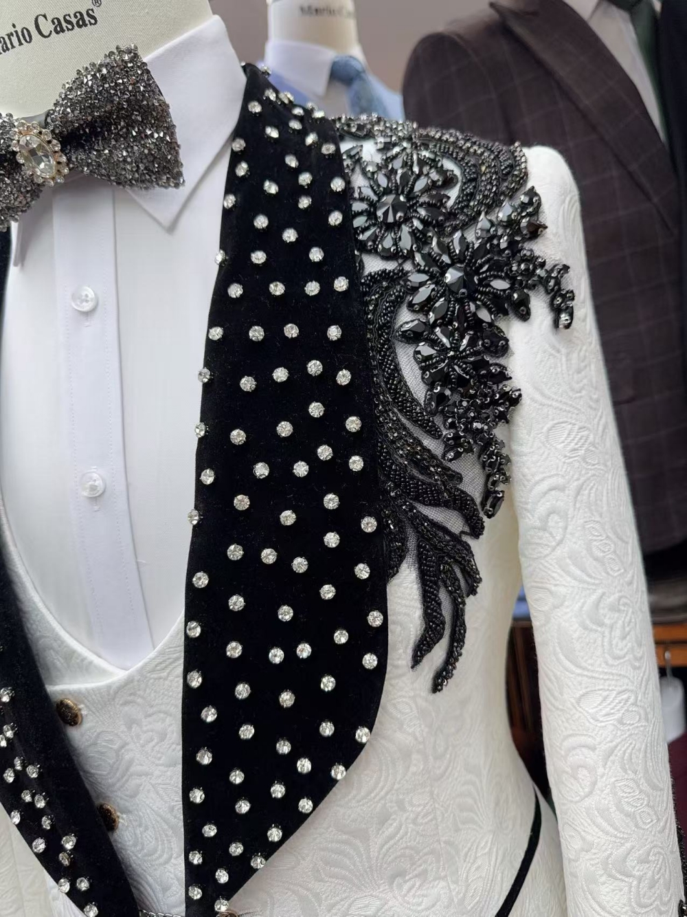 On Sale Luxurious Shawl Lapel  - Men Formal Wear Sale recension och pris